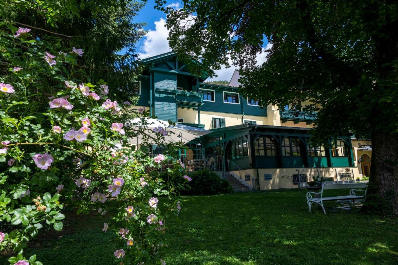 Landhotel Pacher Obervellach Buitenkant foto